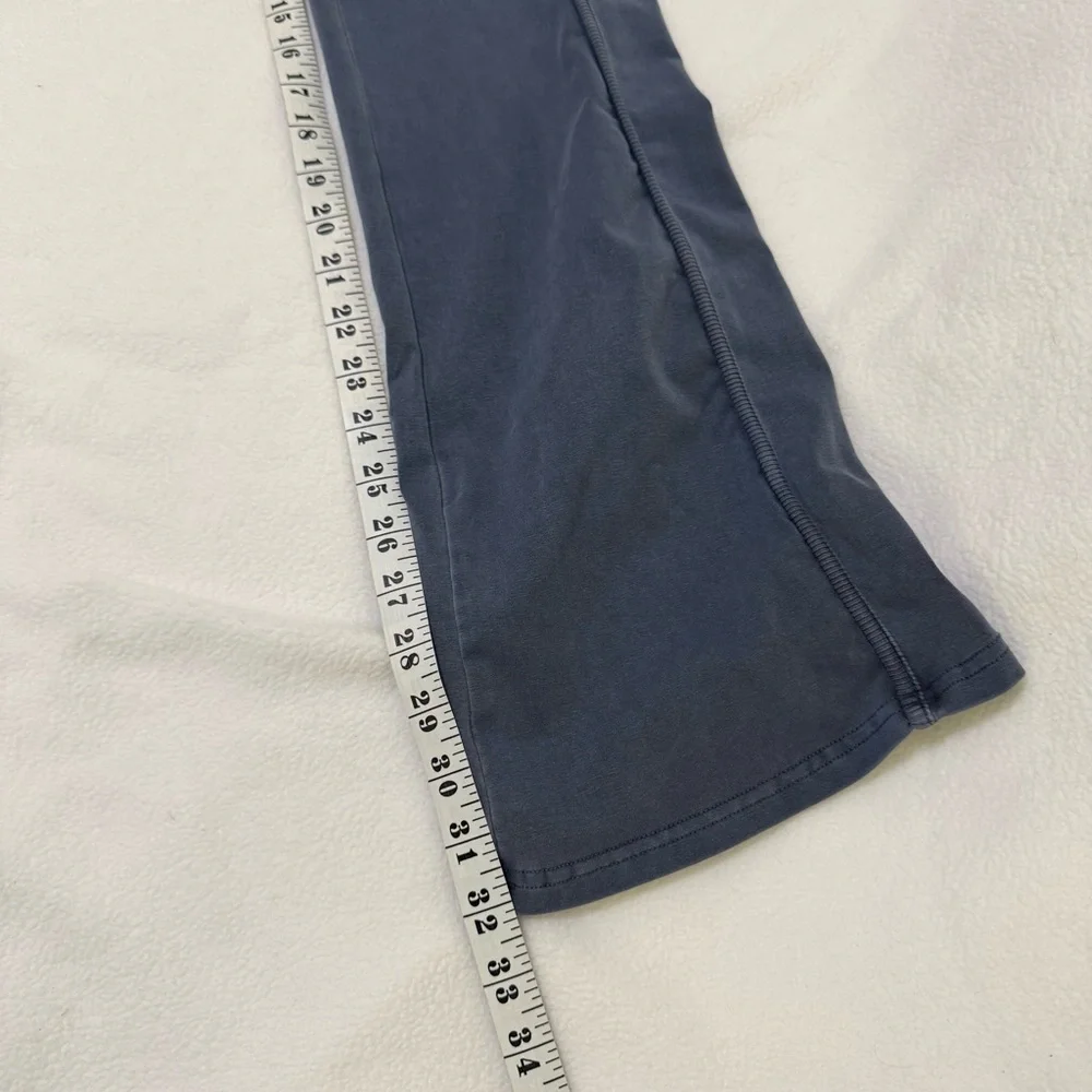 Free People Movement Limitless Pant Flare Leggings Indigo Blue Size XS - Picture 14 of 14